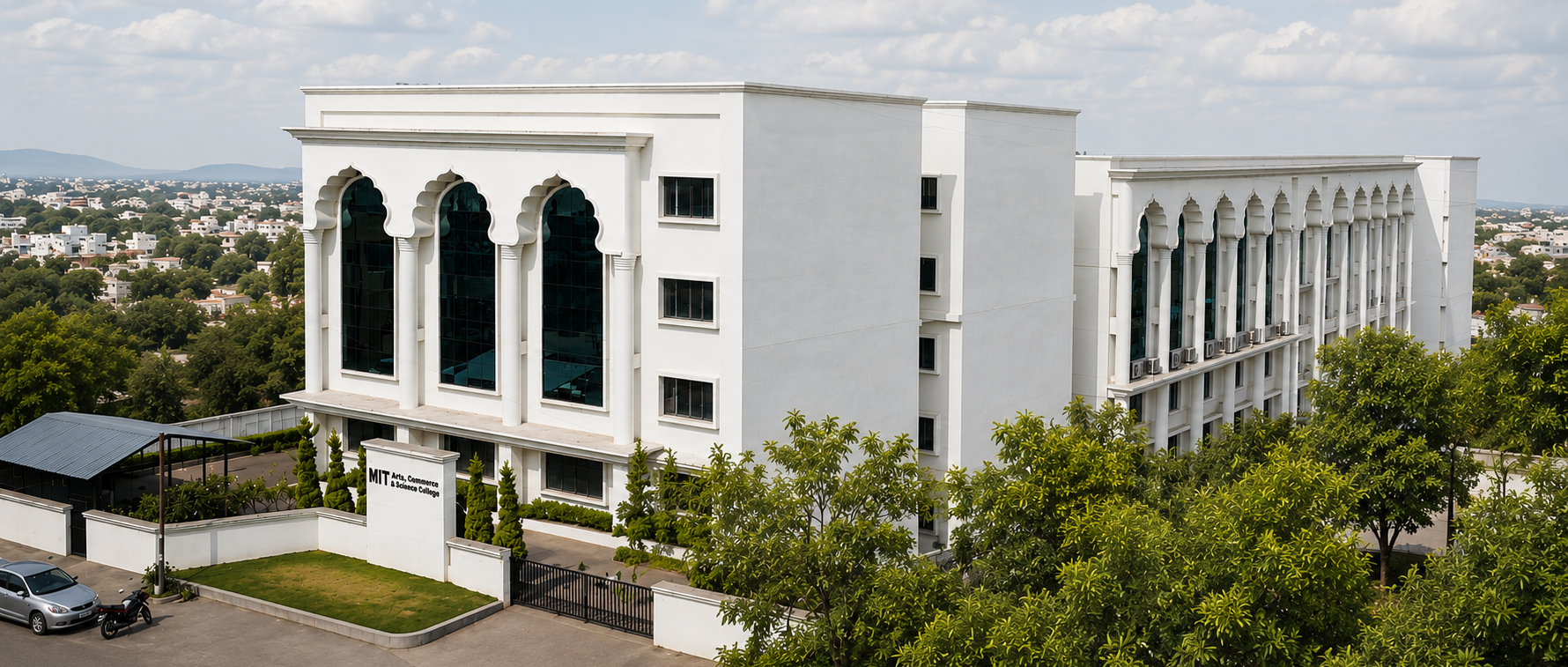 MIT College Campus